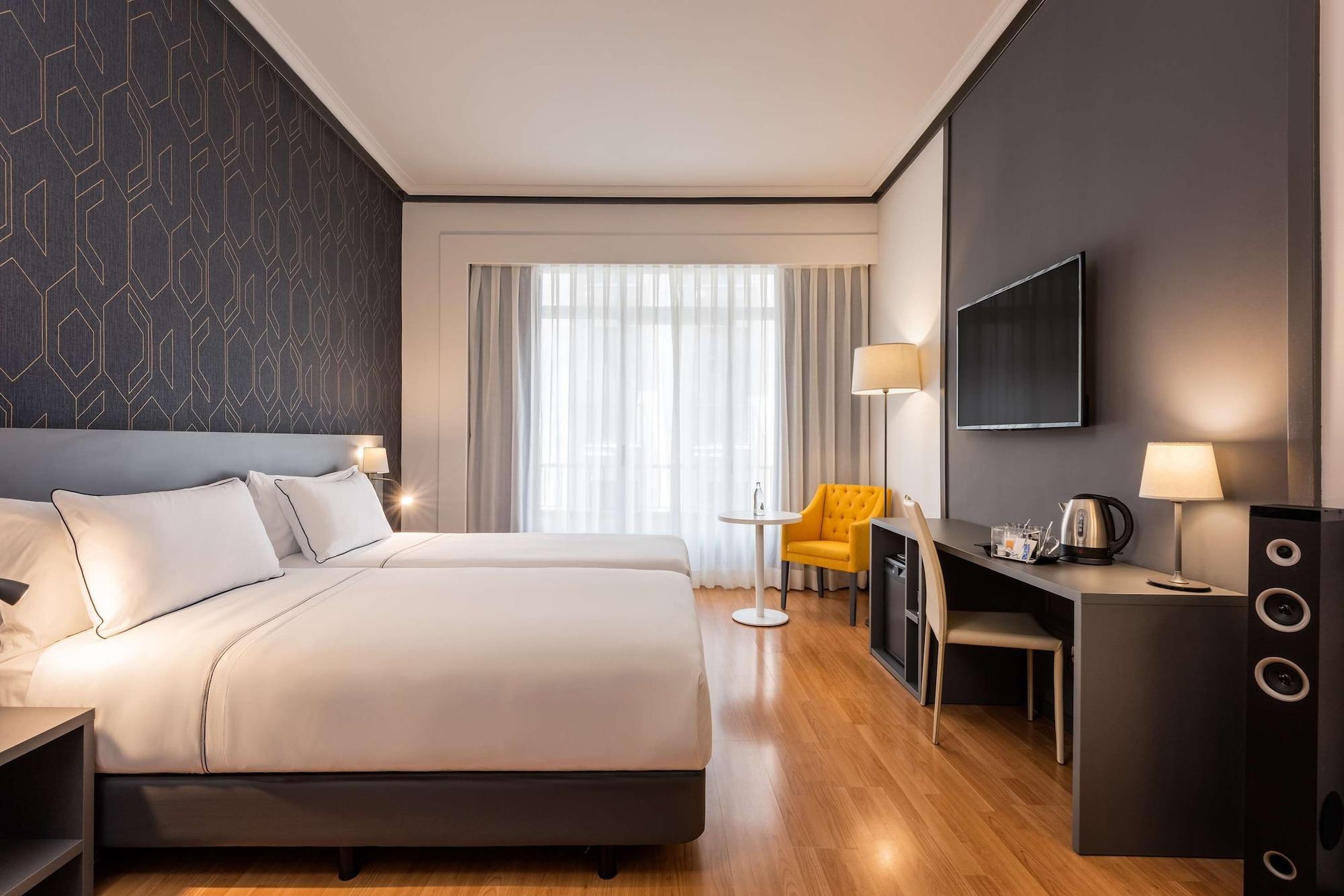 Hotel Madrid Plaza De Espana, Affiliated By Melia Экстерьер фото
