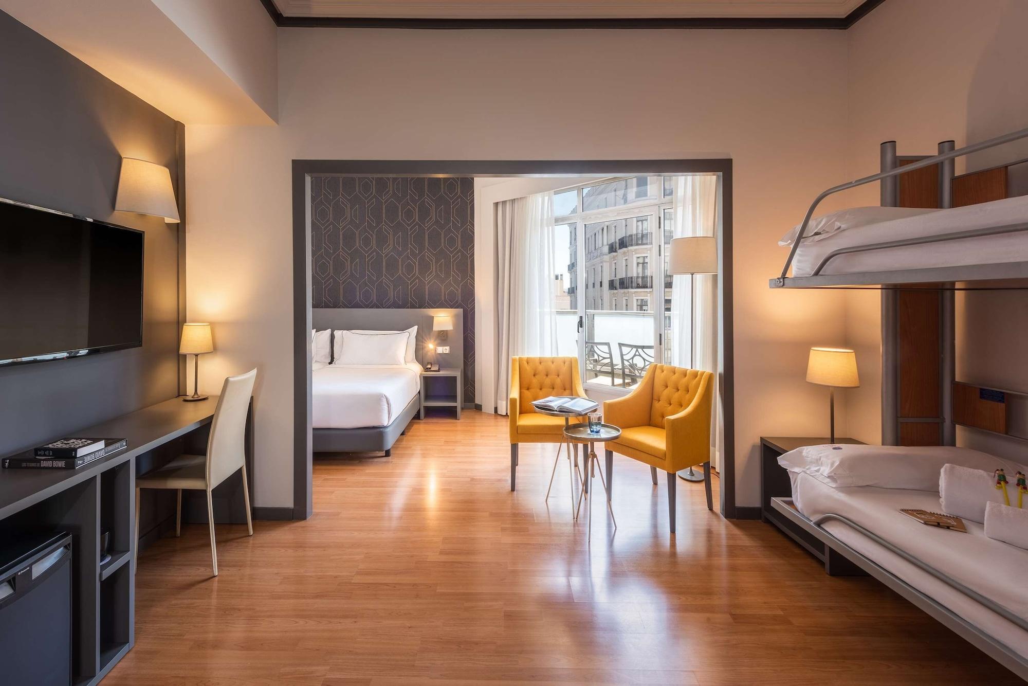 Hotel Madrid Plaza De Espana, Affiliated By Melia Экстерьер фото
