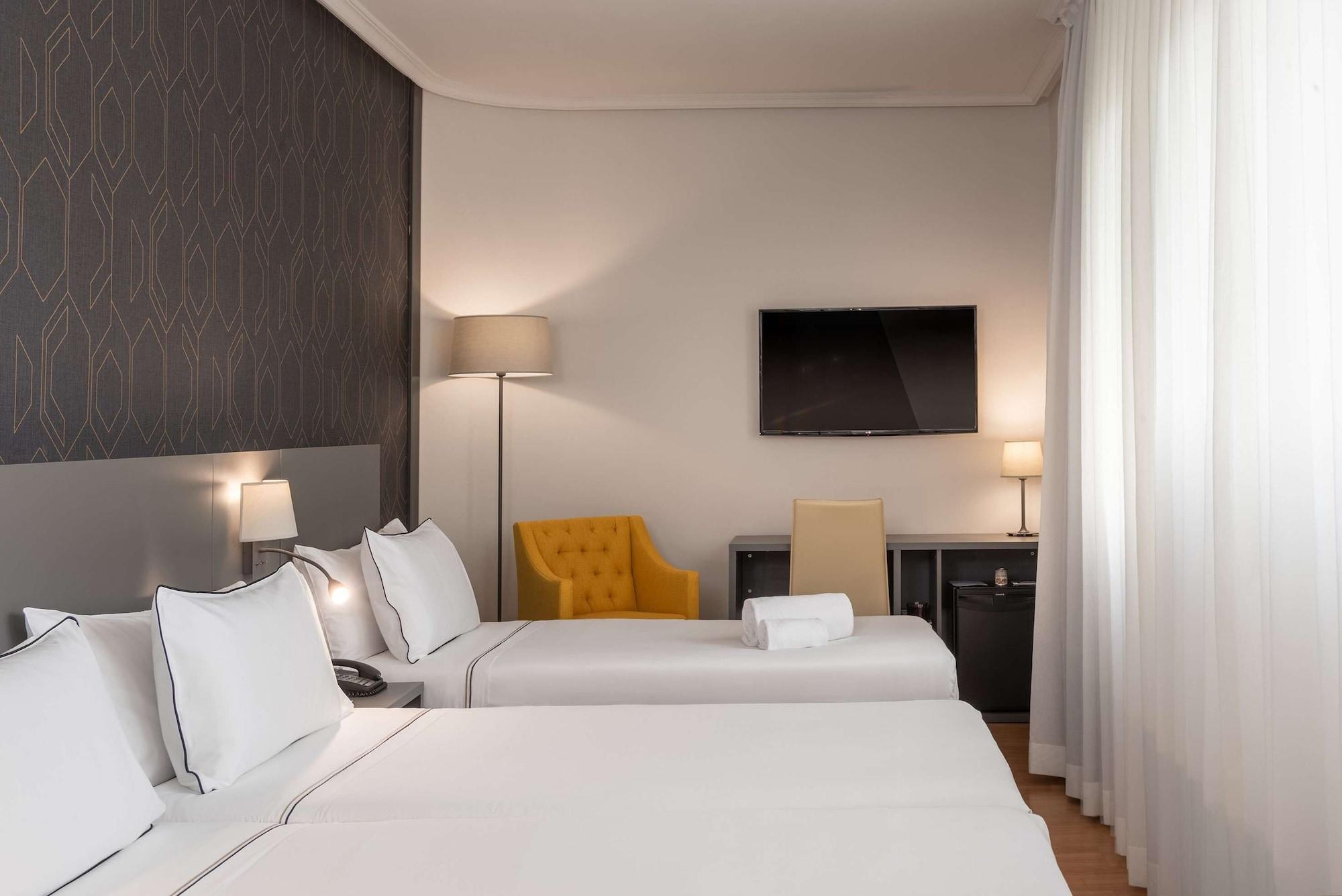 Hotel Madrid Plaza De Espana, Affiliated By Melia Экстерьер фото