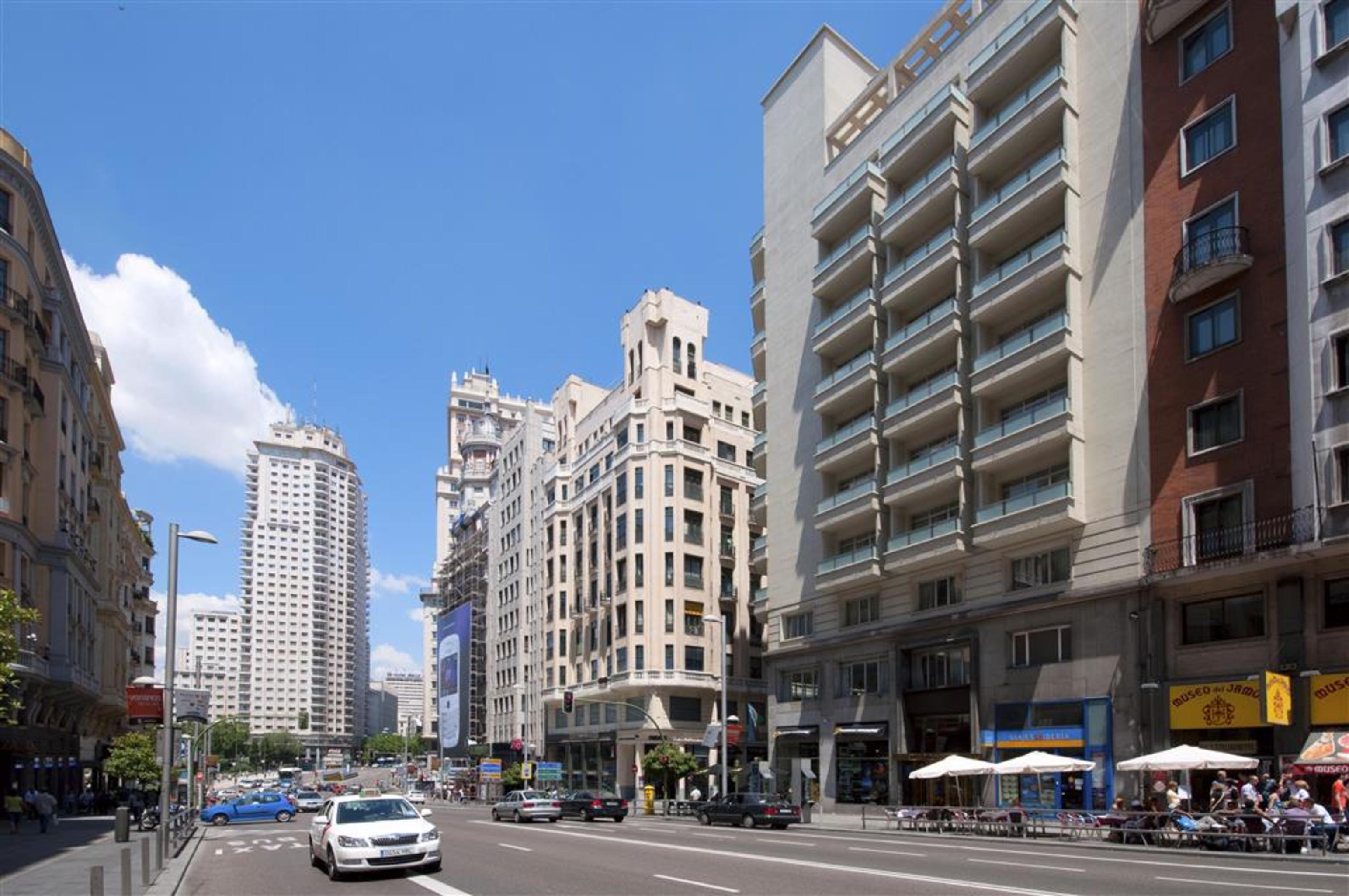 Hotel Madrid Plaza De Espana, Affiliated By Melia Экстерьер фото