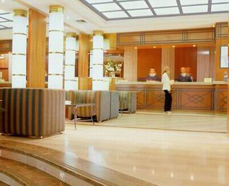 Hotel Madrid Plaza De Espana, Affiliated By Melia Интерьер фото